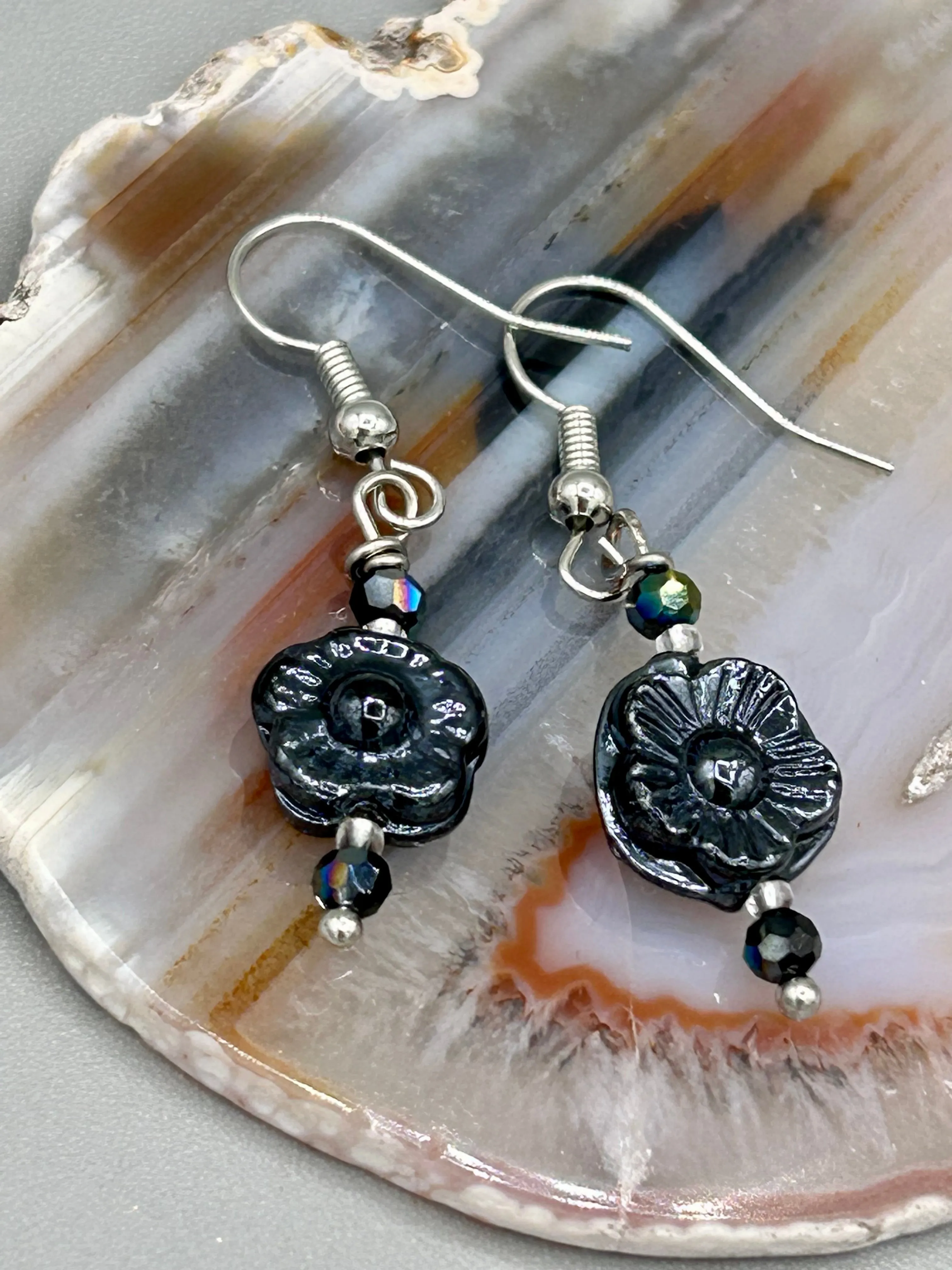 Black Metallic Pressed Glass Floral Beaded Bracelet, Nature Inspired, Summer Jewelry