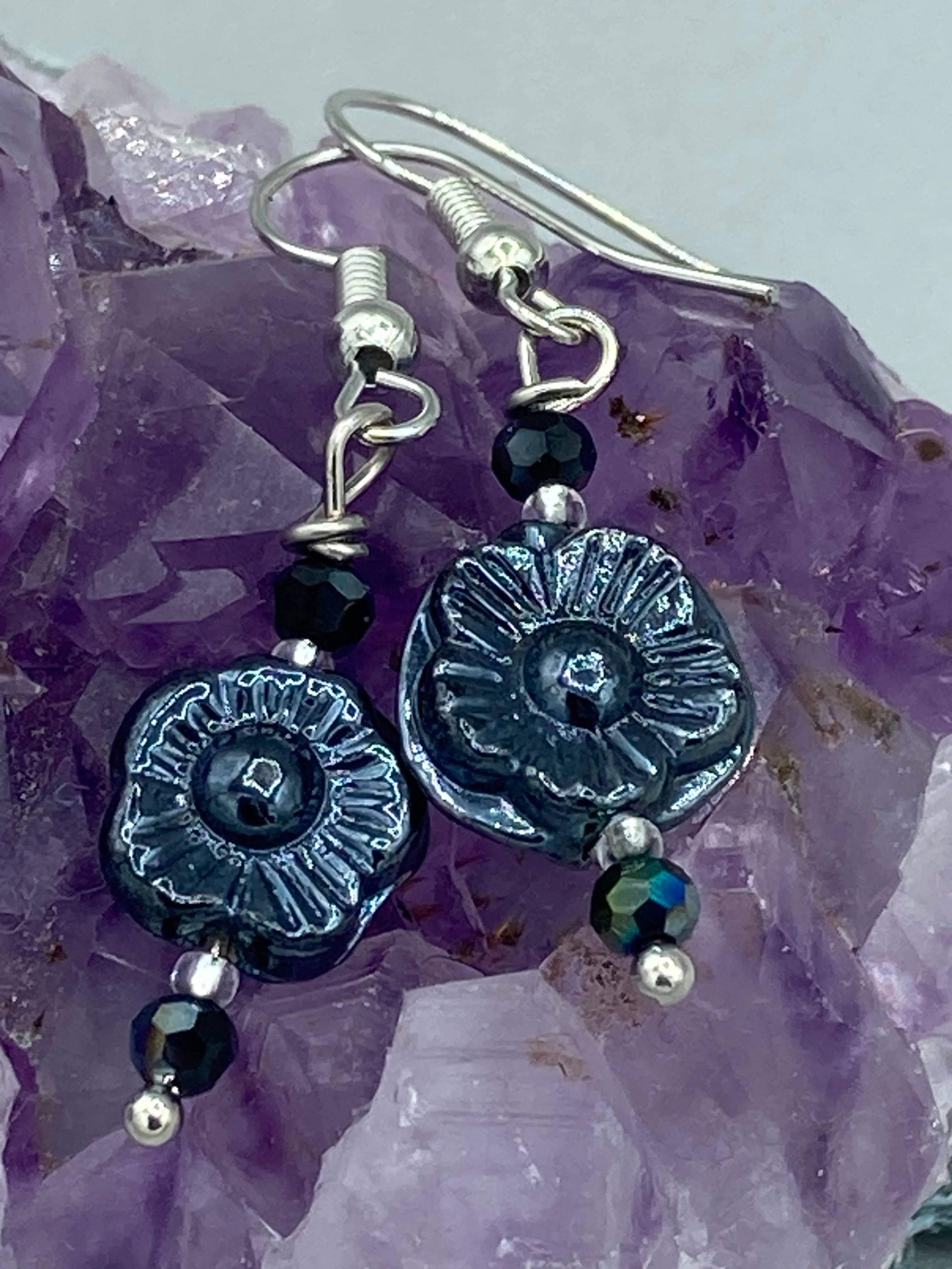 Black Metallic Pressed Glass Floral Beaded Bracelet, Nature Inspired, Summer Jewelry