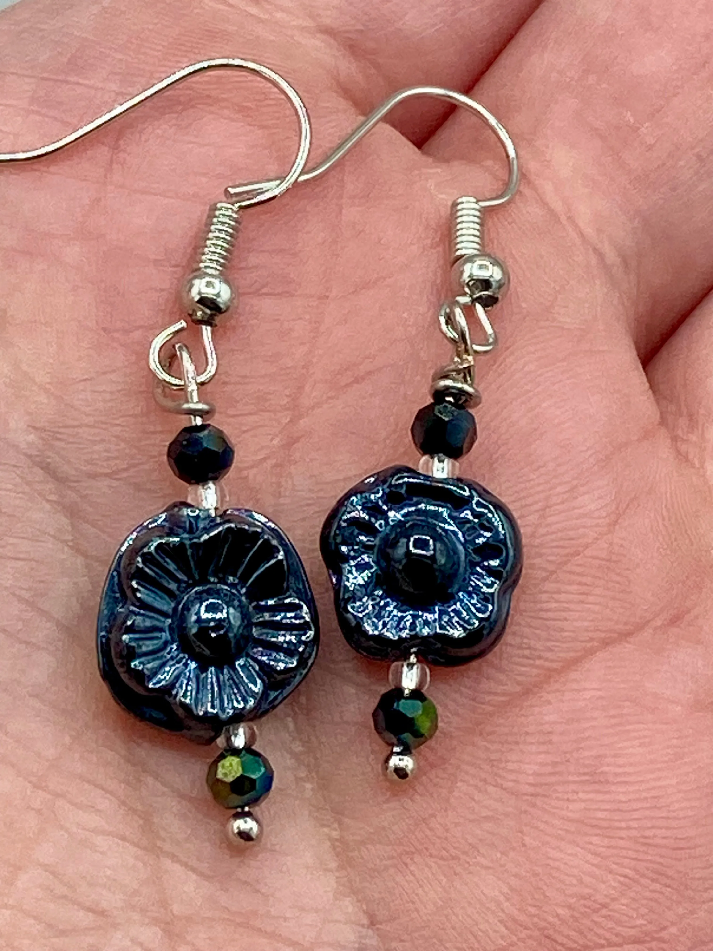 Black Metallic Pressed Glass Floral Beaded Bracelet, Nature Inspired, Summer Jewelry