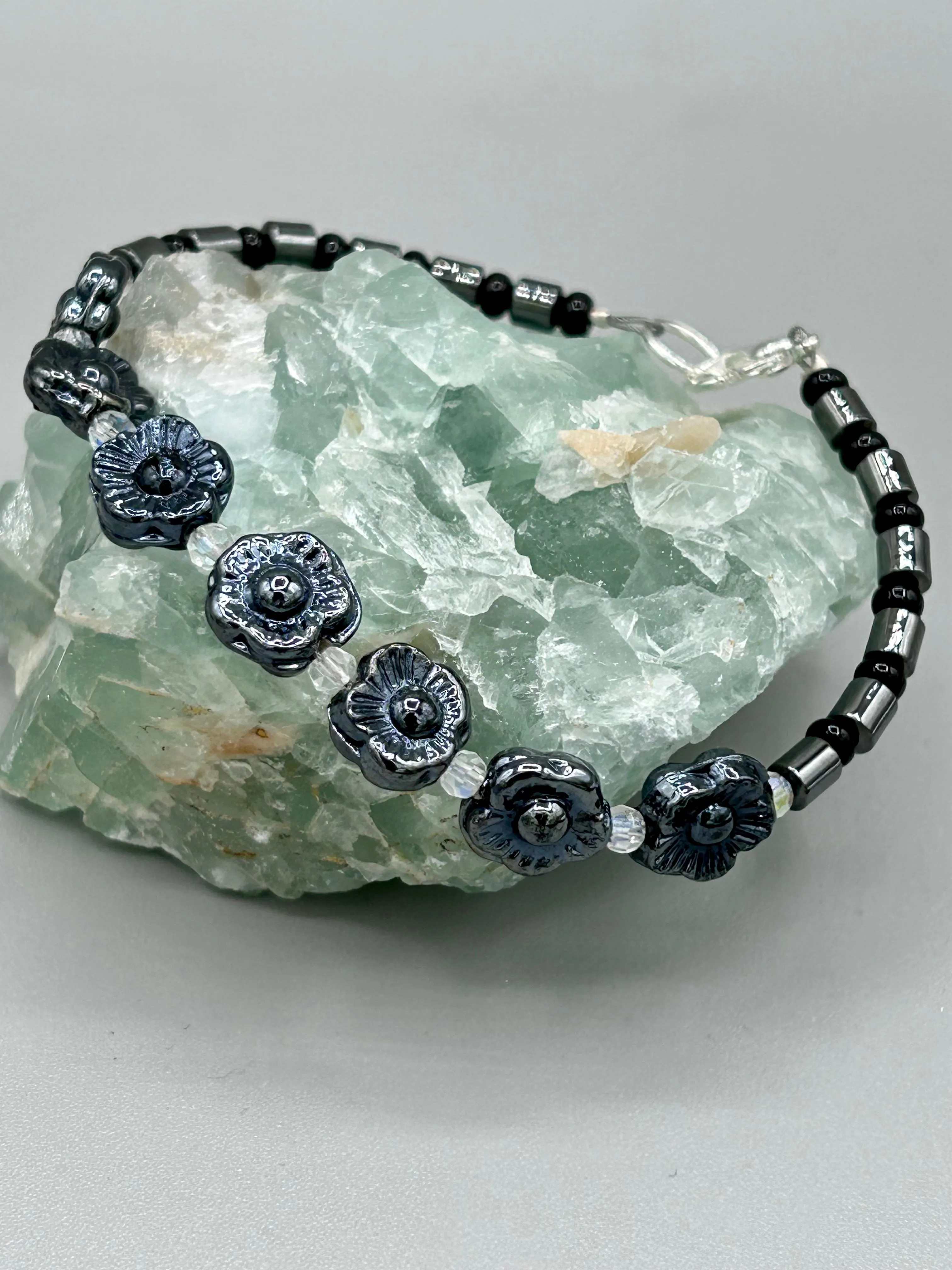 Black Metallic Pressed Glass Floral Beaded Bracelet, Nature Inspired, Summer Jewelry