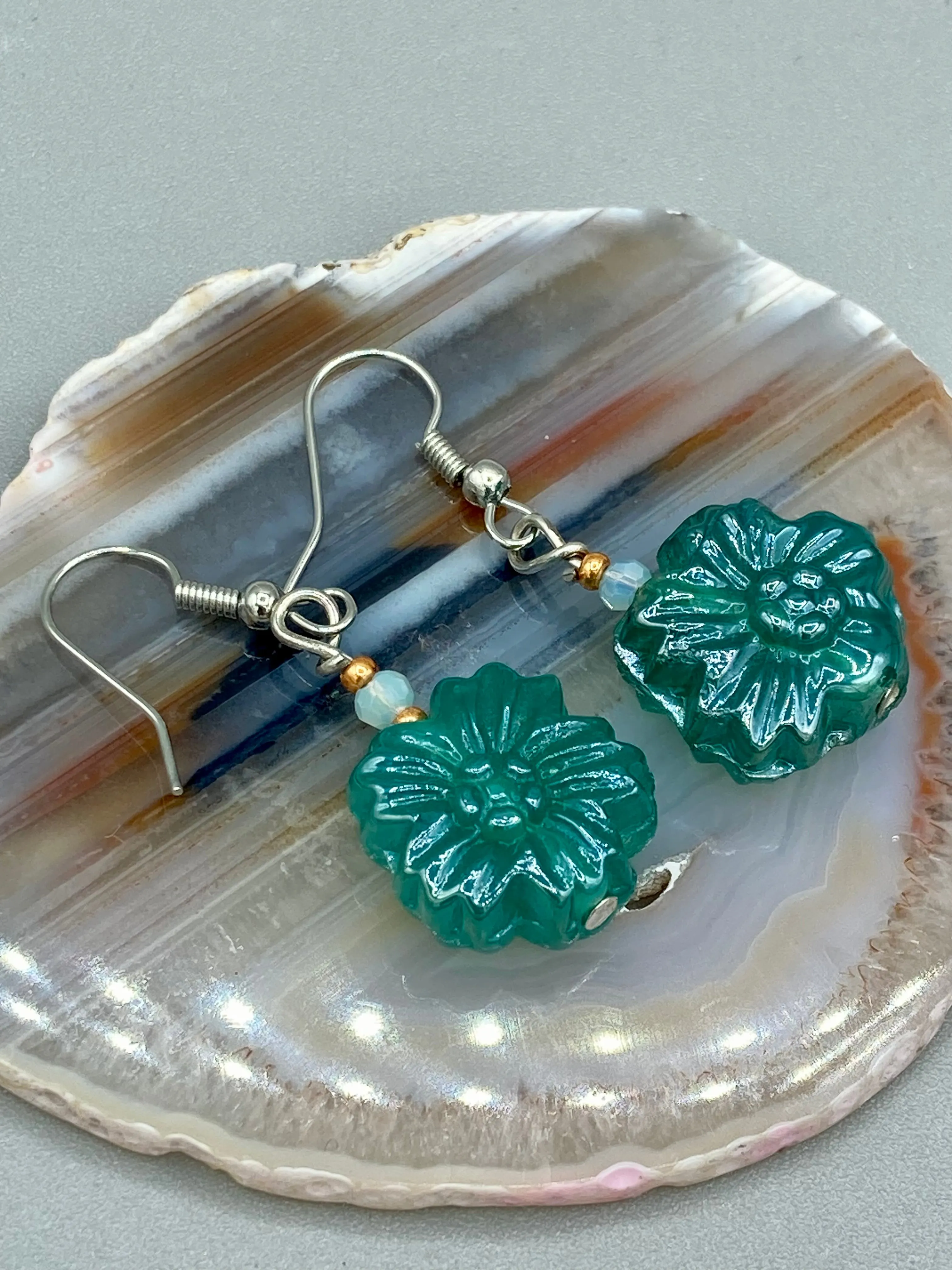 Blue-Green Pressed Glass Floral Beaded Necklace, Nature Inspired, Summer Jewelry