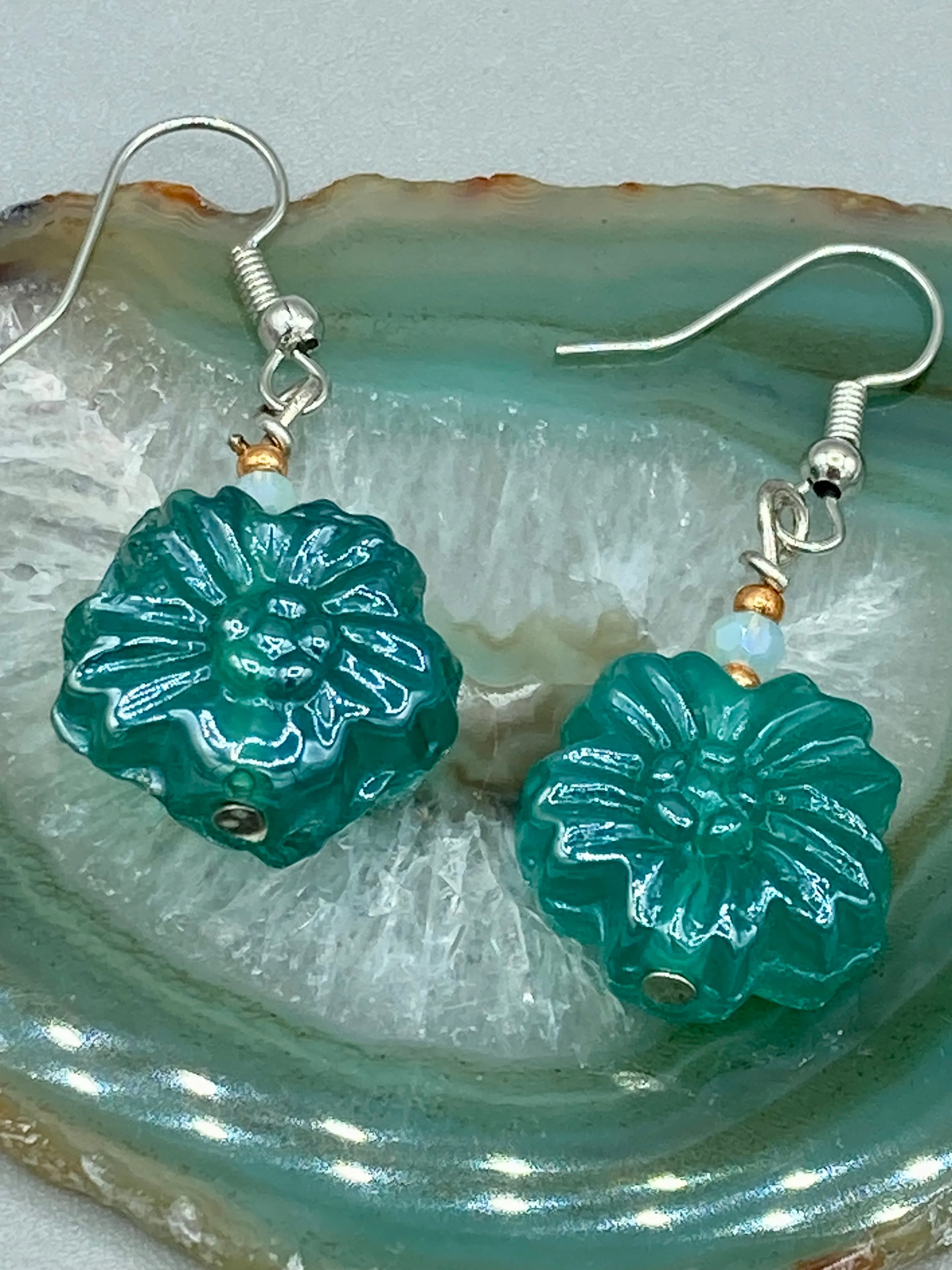 Blue-Green Pressed Glass Floral Beaded Necklace, Nature Inspired, Summer Jewelry