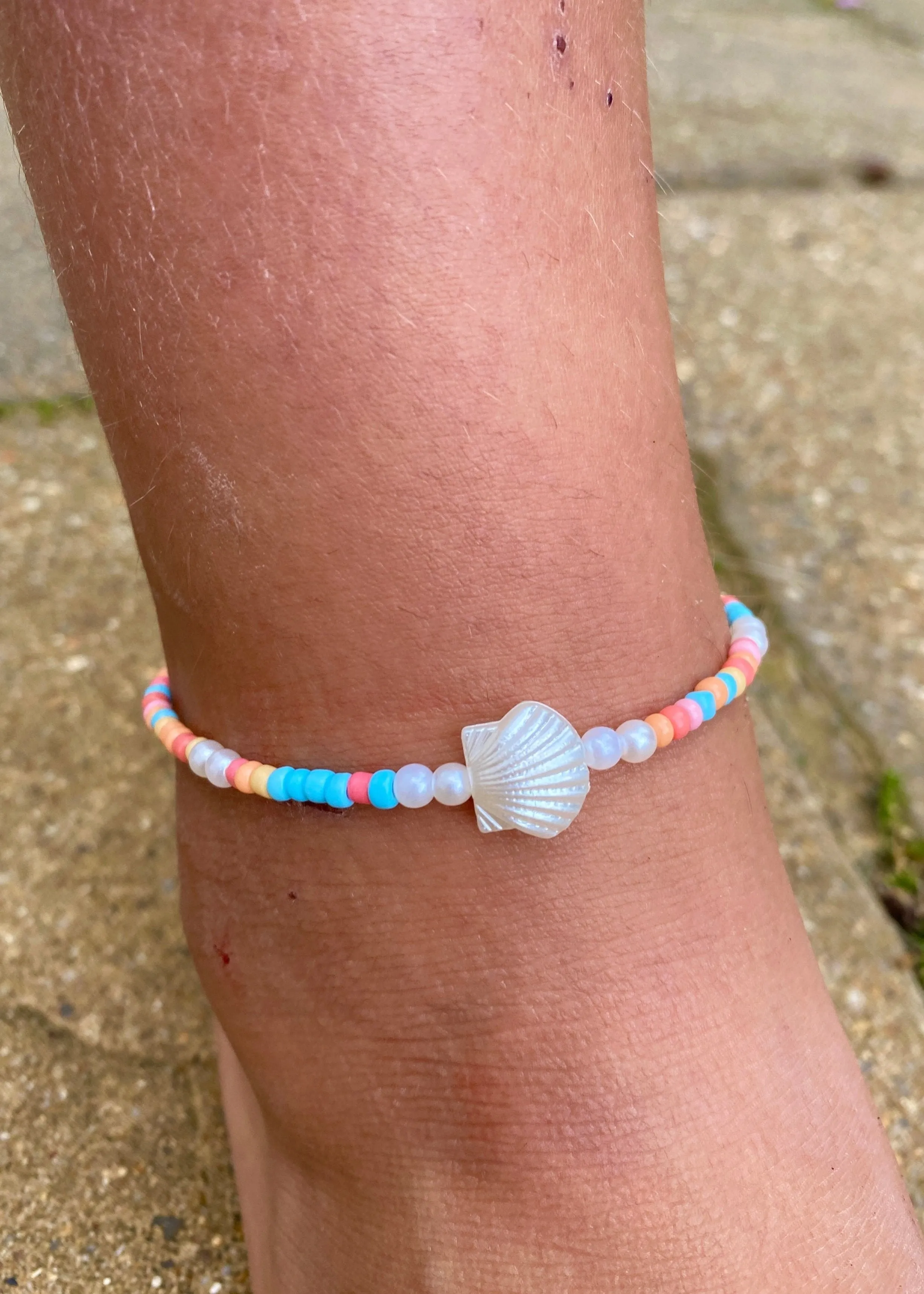 Delicate Shell Anklet