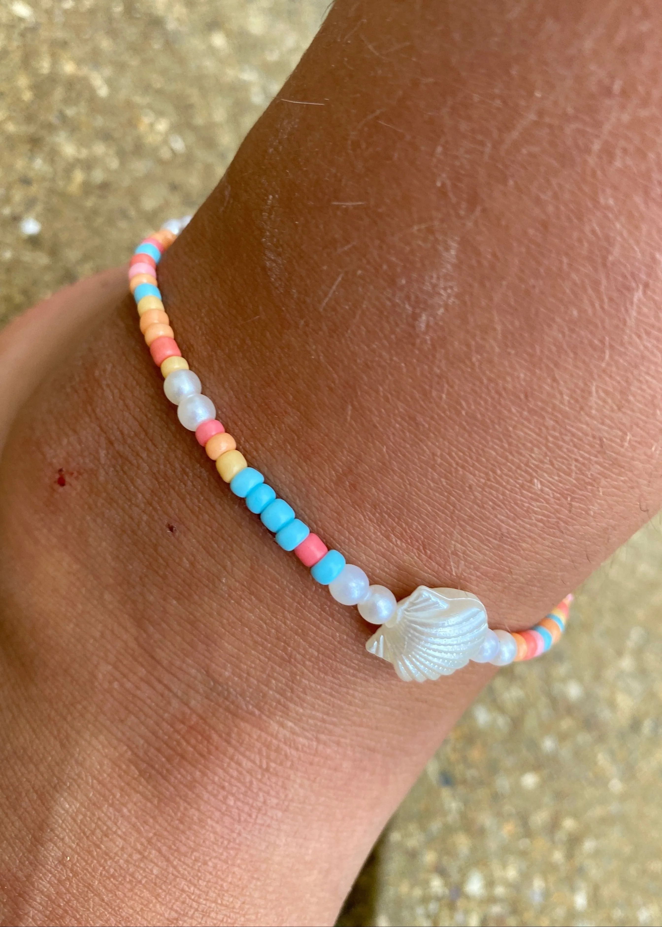 Delicate Shell Anklet