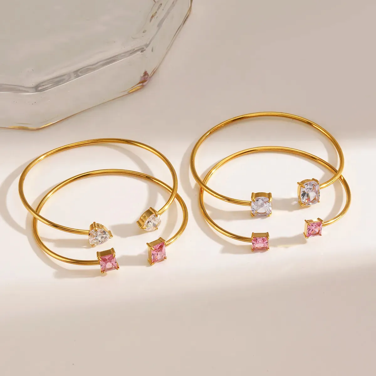 IG Style Square Heart Shape 304 Stainless Steel 18K Gold Plated Zircon Bangle