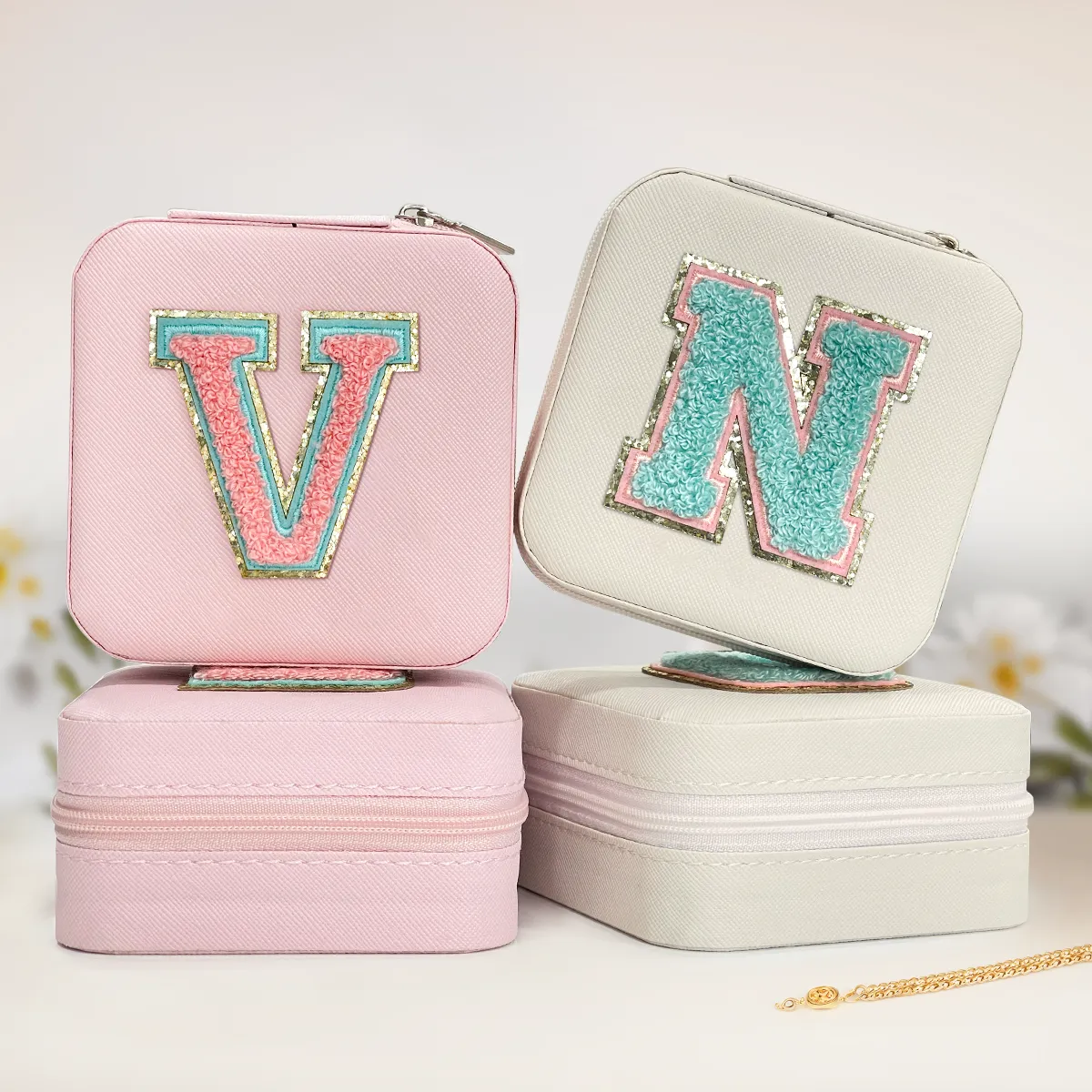 Personalized Jewelry Box, Pink Travel Jewelry Box with Initial V, Small Monogrammed Jewelry Case Organizer for Girls Women Teen Kids, Mini Travel Essentials Gifts for Birthday Christmas