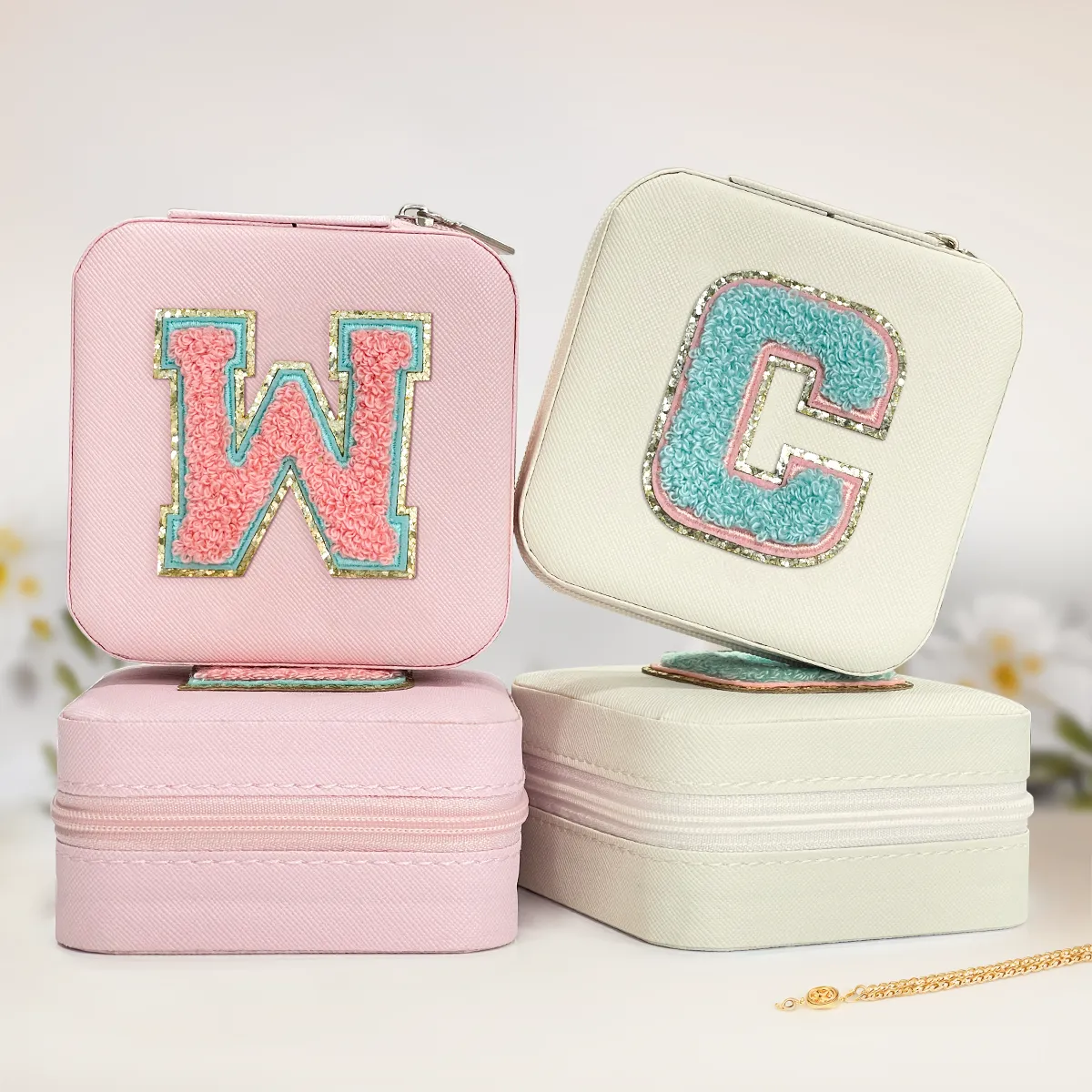 Personalized Jewelry Box, White Travel Jewelry Box with Initial C, Small Monogrammed Jewelry Case Organizer for Girls Women Teen Kids, Mini Travel Essentials Gifts for Birthday Christmas