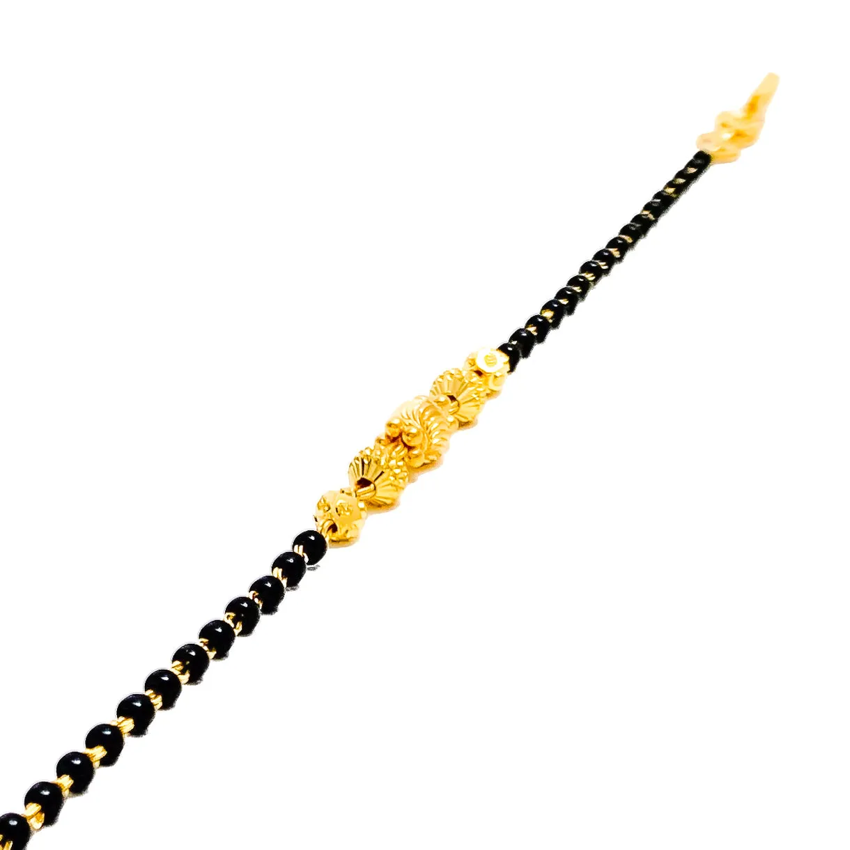 Shimmering Graceful 22k Gold Black Bead Bracelet